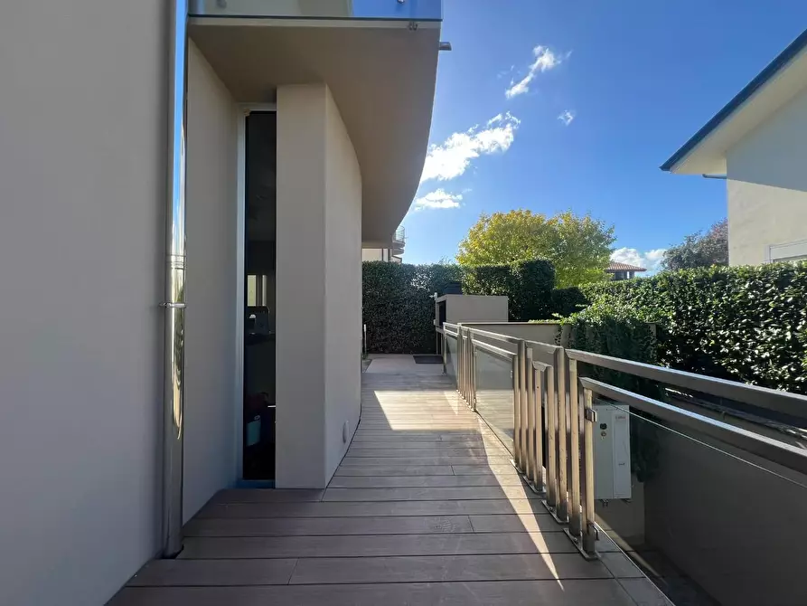 Immagine 46 di Villa in vendita  a Fucecchio