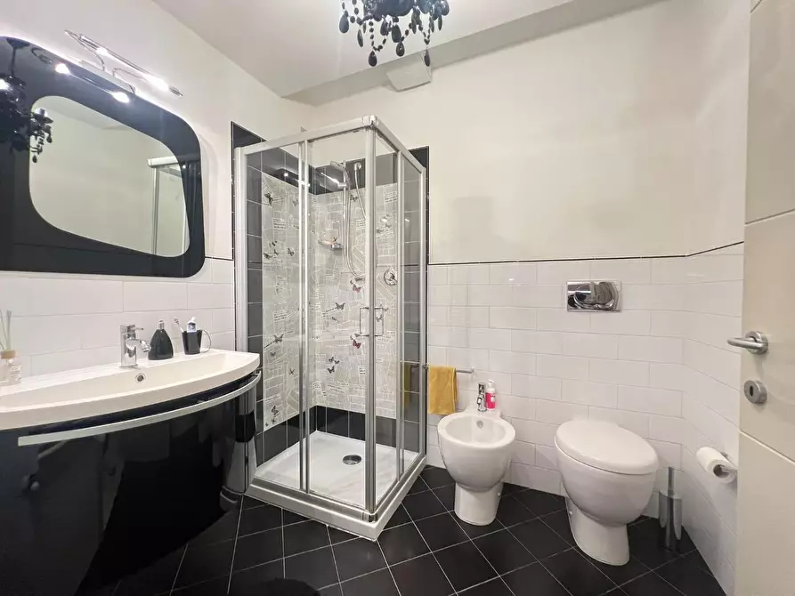 Immagine 41 di Villa in vendita  a Fucecchio