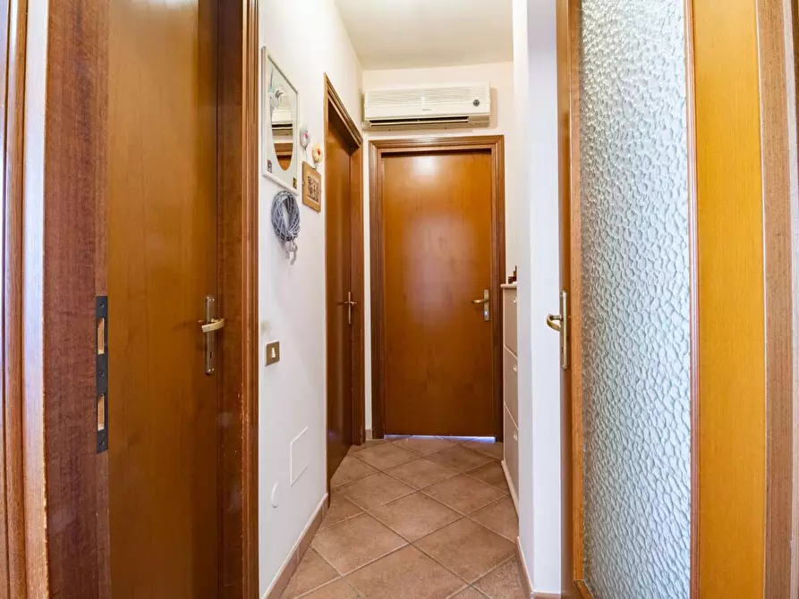 Immagine 10 di Appartamento in vendita  a Pisa