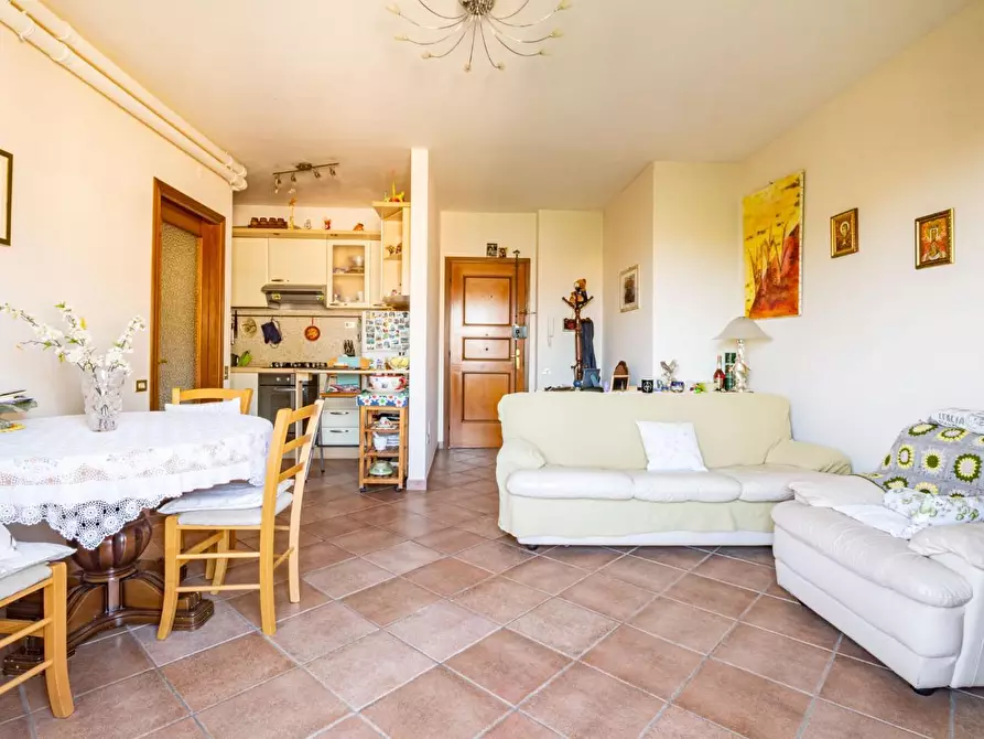 Immagine 1 di Appartamento in vendita  a Pisa