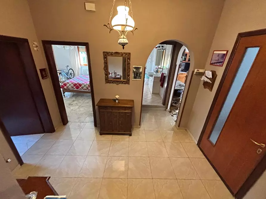 Immagine 19 di Appartamento in vendita  a Vinci