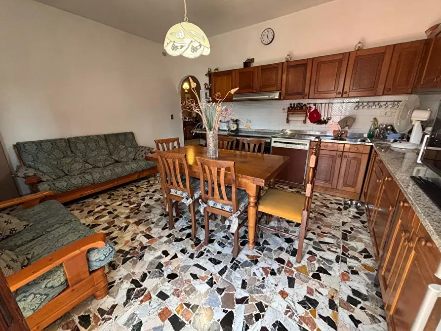 Immagine 3 di Appartamento in vendita  a Vinci