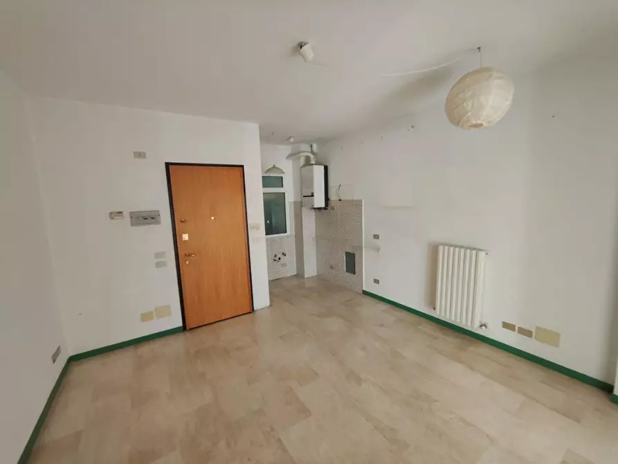 Immagine 13 di Appartamento in vendita  a Chiavari