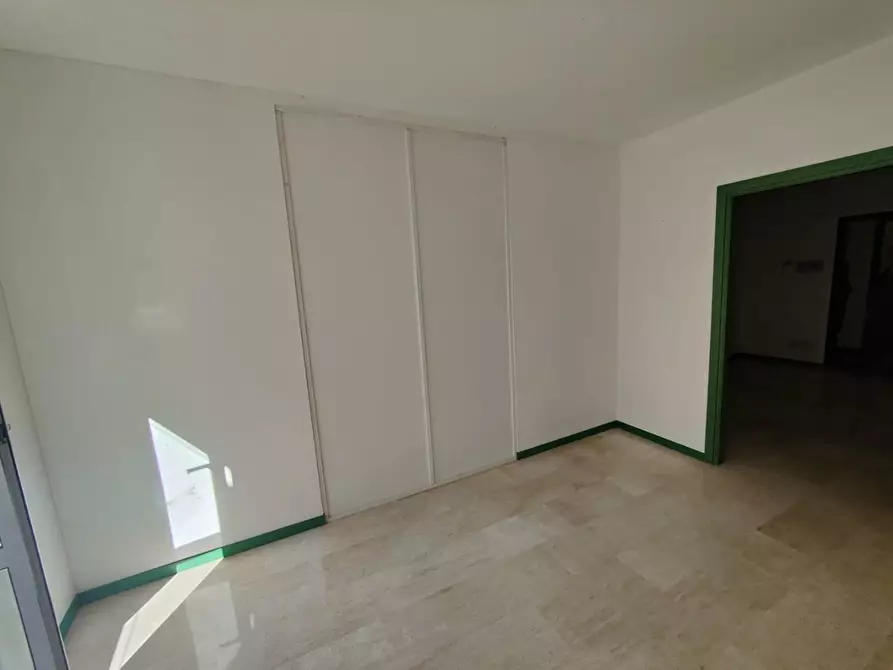 Immagine 17 di Appartamento in vendita  a Chiavari