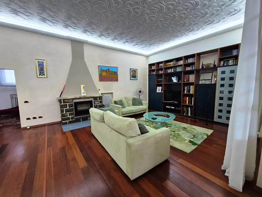 Immagine 3 di Appartamento in vendita  a Monteriggioni