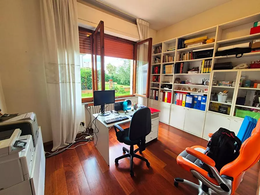 Immagine 17 di Appartamento in vendita  a Monteriggioni