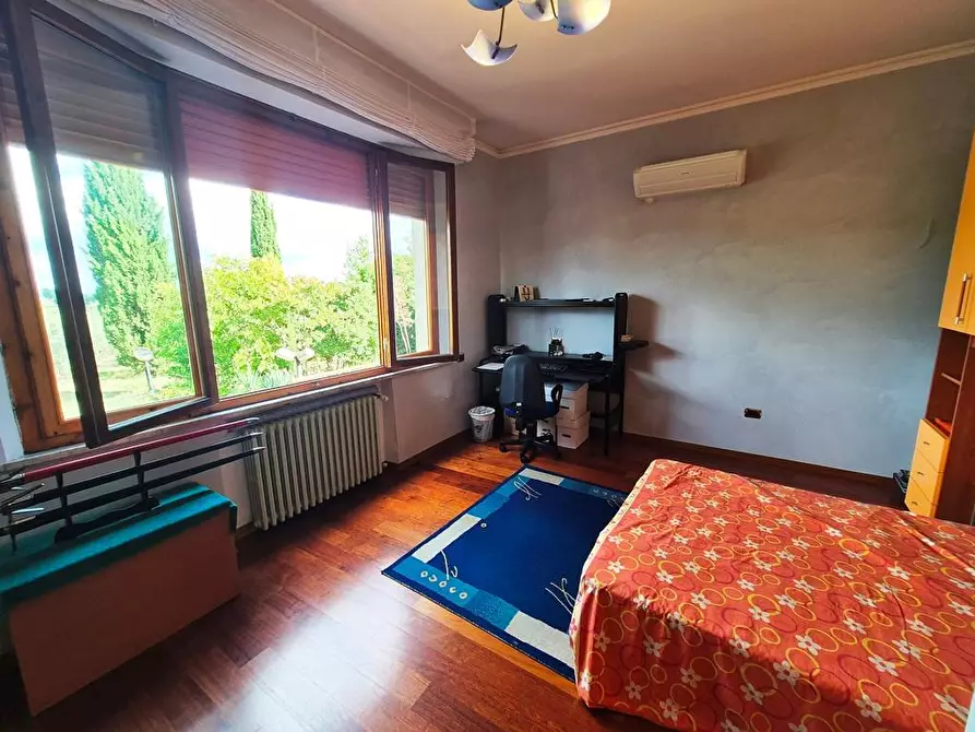 Immagine 18 di Appartamento in vendita  a Monteriggioni