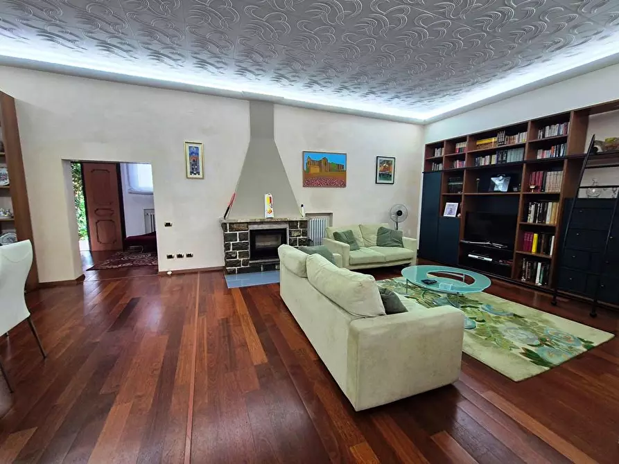 Immagine 2 di Appartamento in vendita  a Monteriggioni