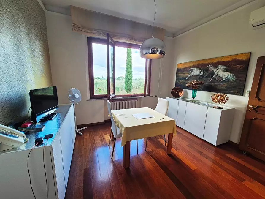 Immagine 11 di Appartamento in vendita  a Monteriggioni