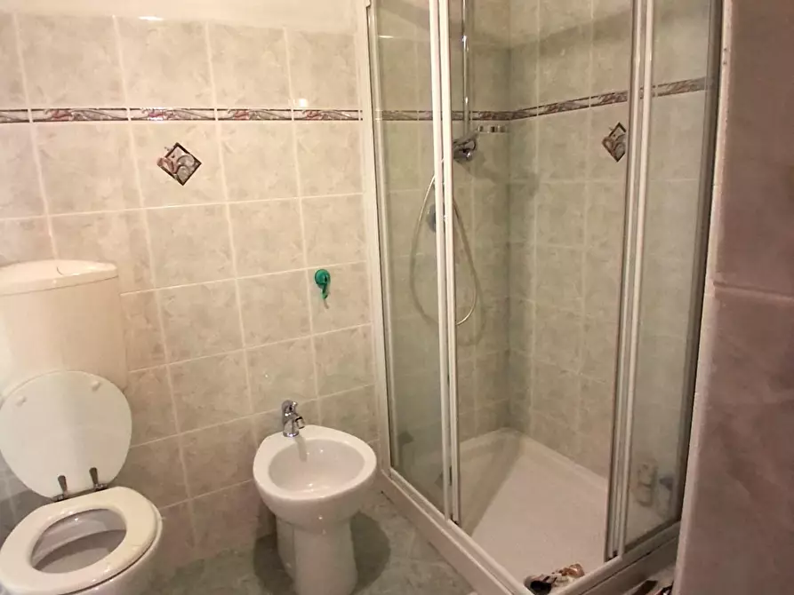 Immagine 5 di Terratetto in vendita  a Lucca