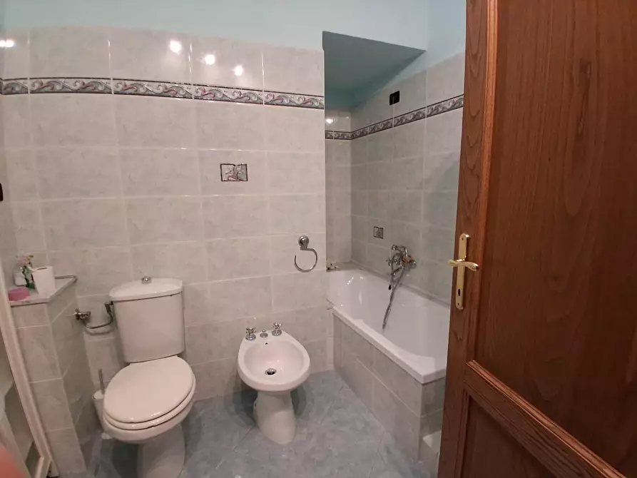 Immagine 11 di Terratetto in vendita  a Lucca