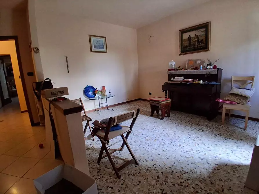 Immagine 21 di Terratetto in vendita  a Lucca