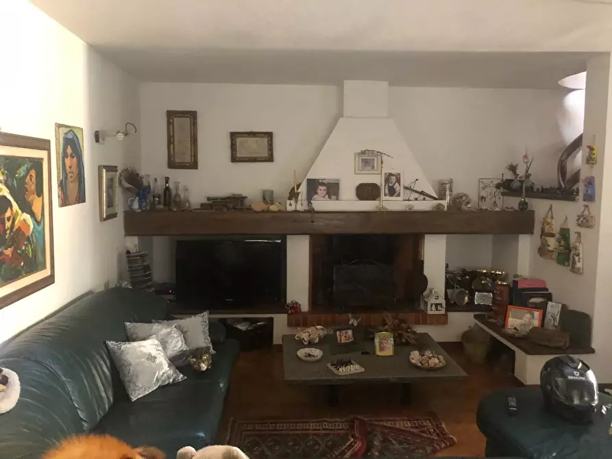 Immagine 8 di Casa quadrifamiliare in vendita  a Massa