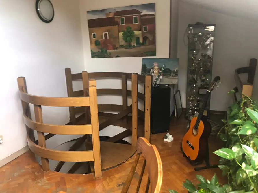 Immagine 15 di Casa quadrifamiliare in vendita  a Massa