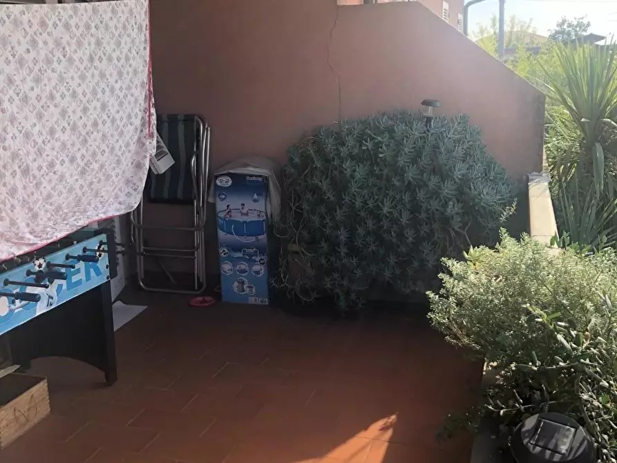 Immagine 20 di Casa quadrifamiliare in vendita  a Massa