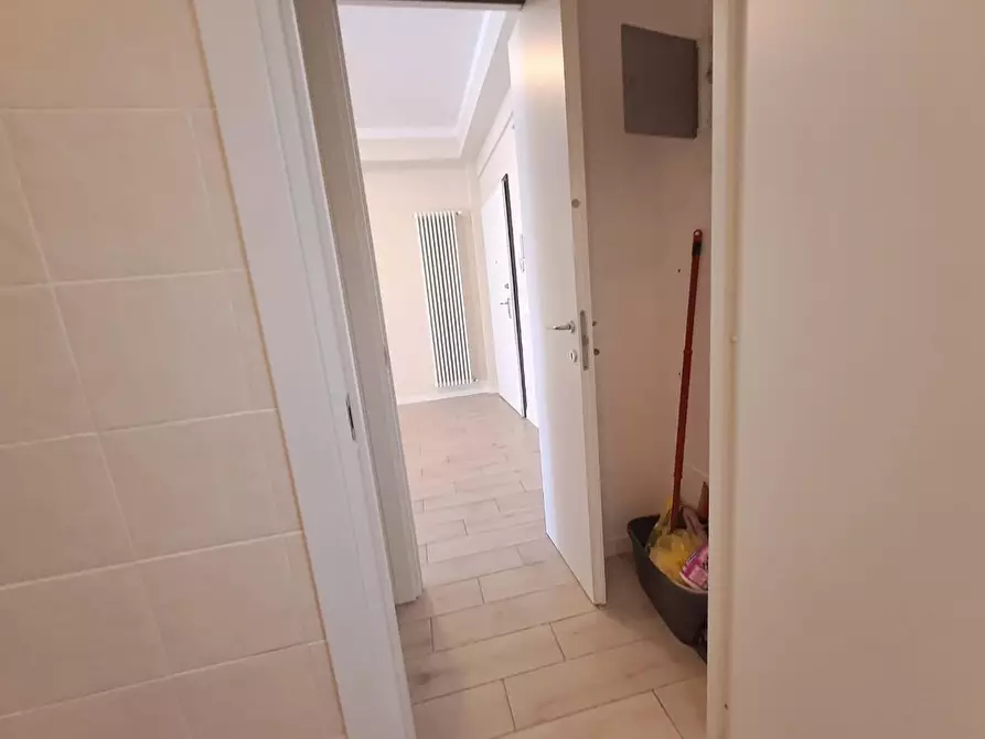 Immagine 26 di Appartamento in vendita  a Carrara