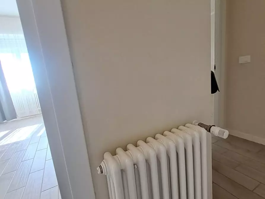 Immagine 28 di Appartamento in vendita  a Carrara