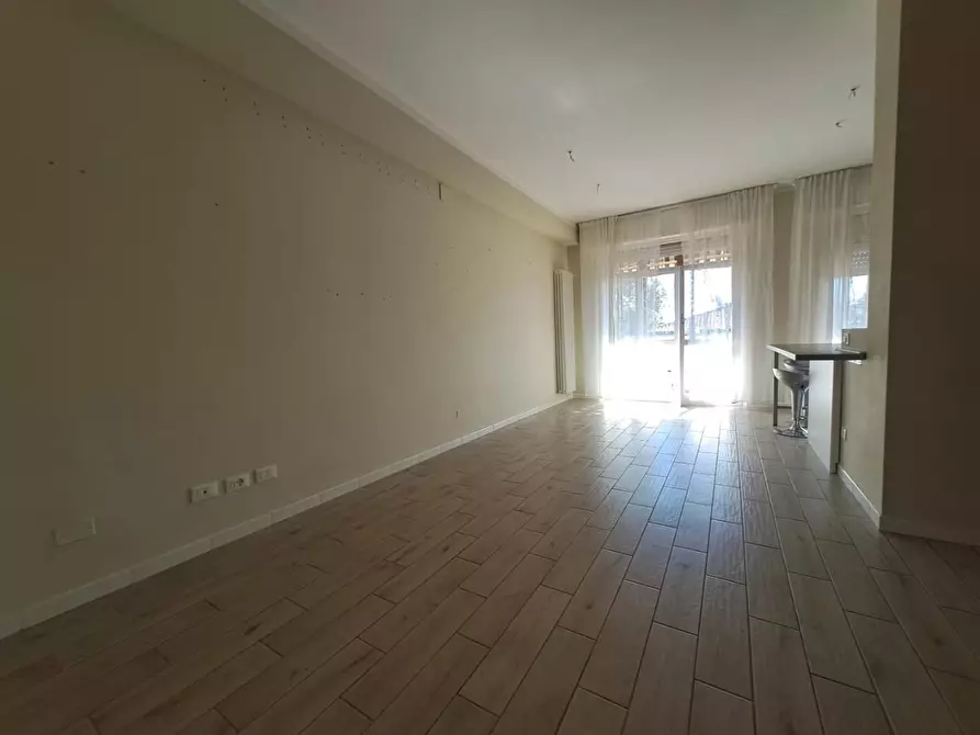 Immagine 7 di Appartamento in vendita  a Carrara