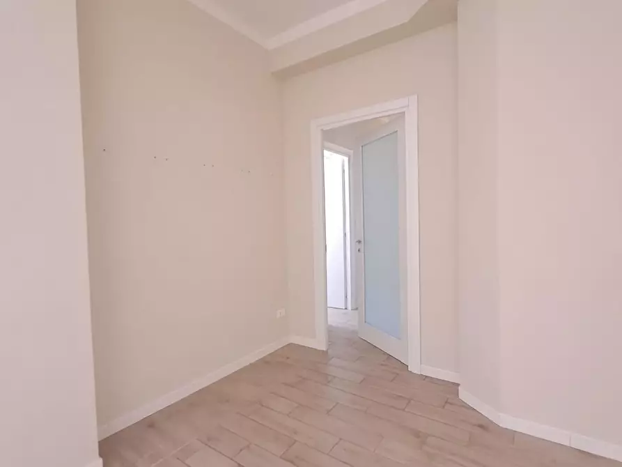 Immagine 20 di Appartamento in vendita  a Carrara