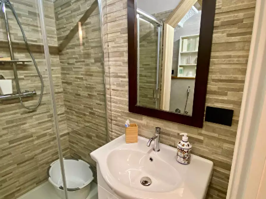 Immagine 4 di Appartamento in vendita  a Empoli