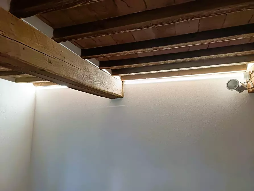 Immagine 28 di Appartamento in vendita  a Empoli