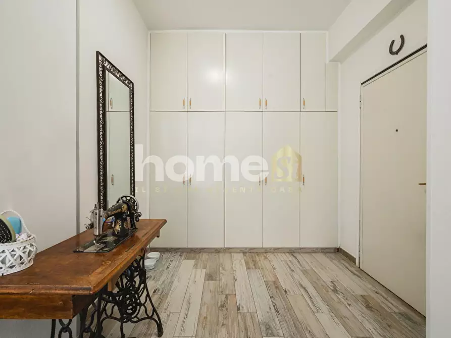 Immagine 27 di Appartamento in vendita  a Reggio Nell'emilia