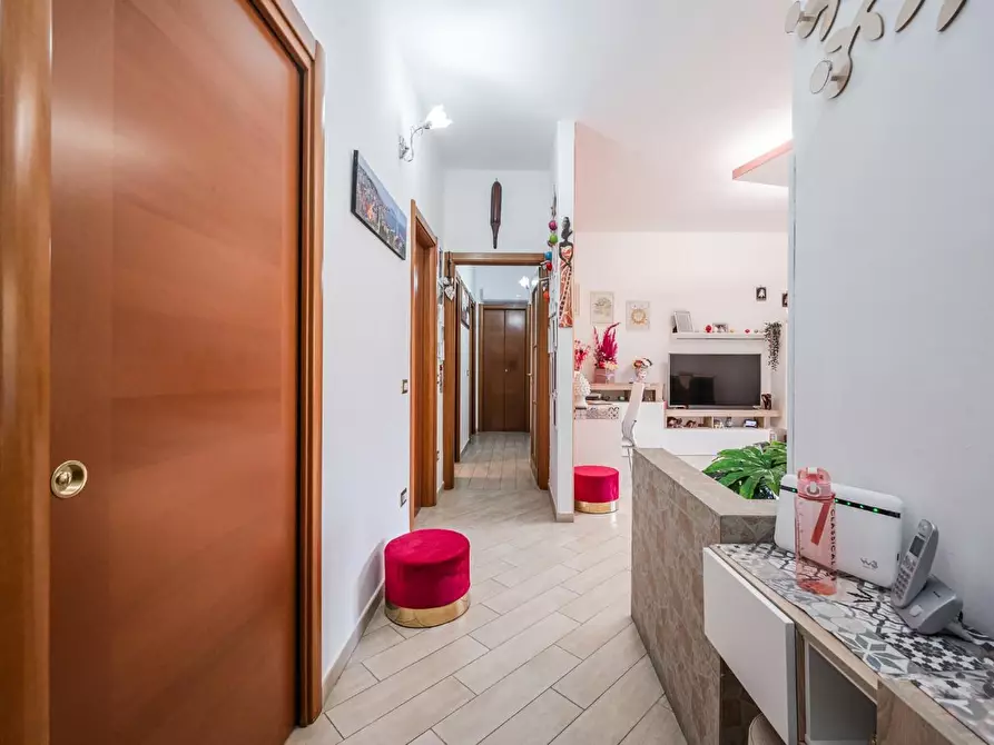 Immagine 9 di Appartamento in vendita  a Reggio Nell'emilia