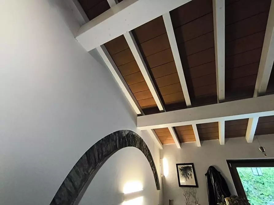 Immagine 14 di Casa semindipendente in vendita  a Ameglia