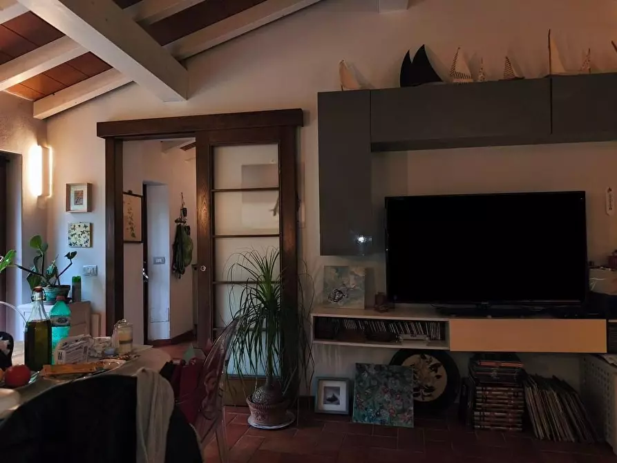 Immagine 31 di Casa semindipendente in vendita  a Ameglia