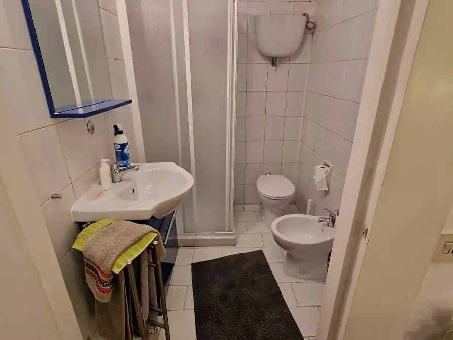 Immagine 16 di Appartamento in vendita  a Siena