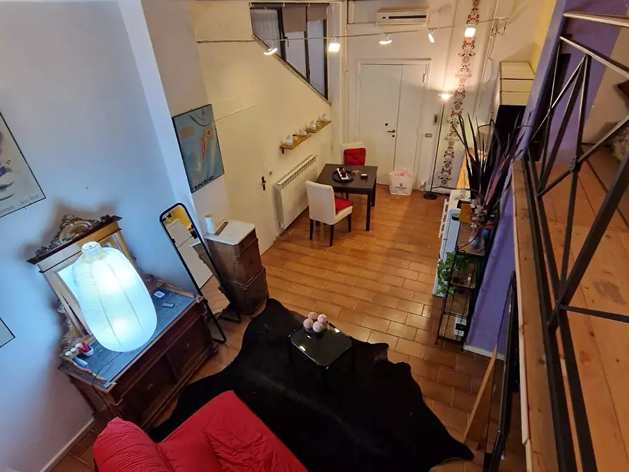 Immagine 15 di Appartamento in vendita  a Siena