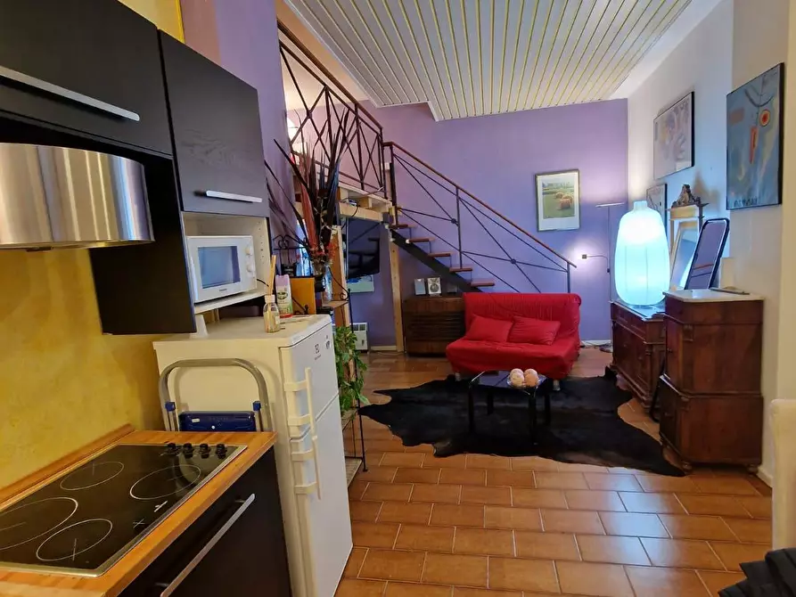 Immagine 6 di Appartamento in vendita  a Siena