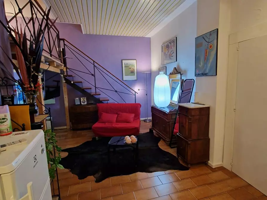 Immagine 12 di Appartamento in vendita  a Siena