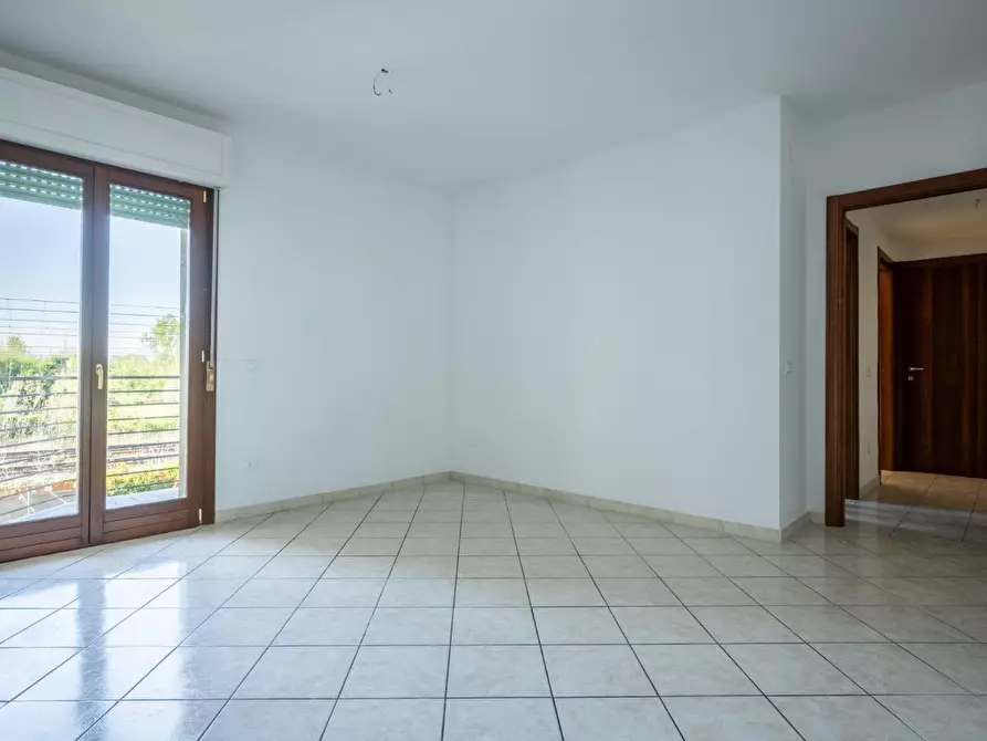 Immagine 1 di Appartamento in vendita  a Cascina