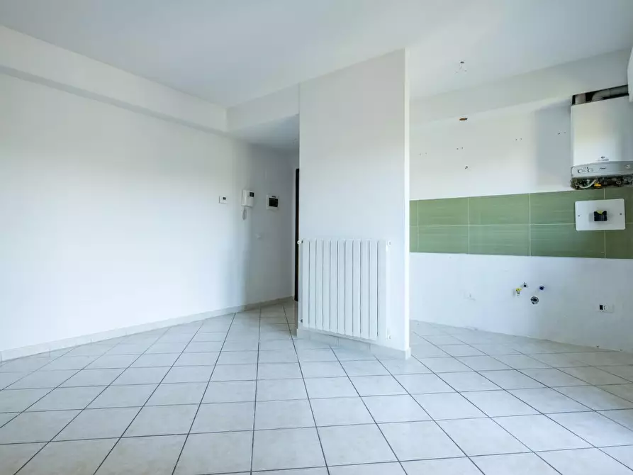 Immagine 3 di Appartamento in vendita  a Cascina