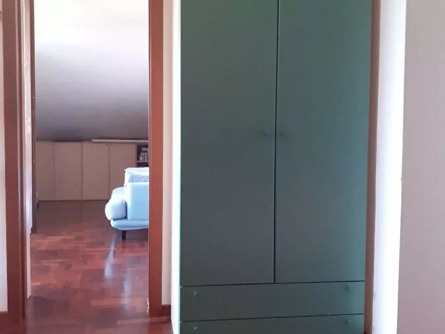 Immagine 33 di Appartamento in vendita  a Massa