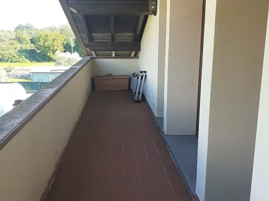 Immagine 23 di Appartamento in vendita  a Massa