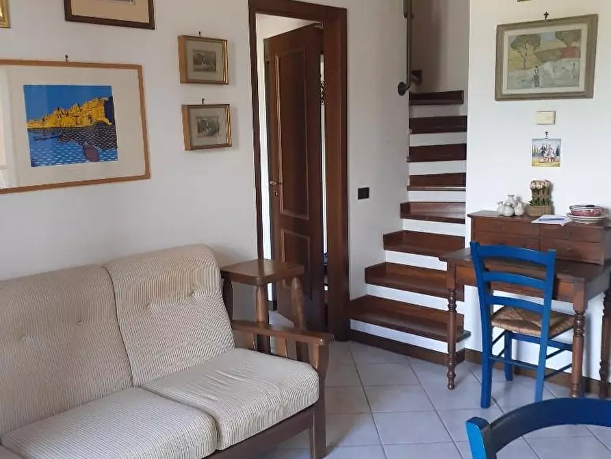 Immagine 9 di Appartamento in vendita  a Massa