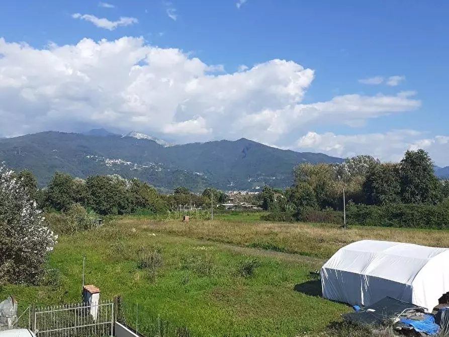 Immagine 16 di Appartamento in vendita  a Massa
