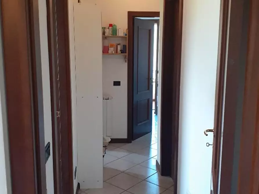 Immagine 20 di Appartamento in vendita  a Massa