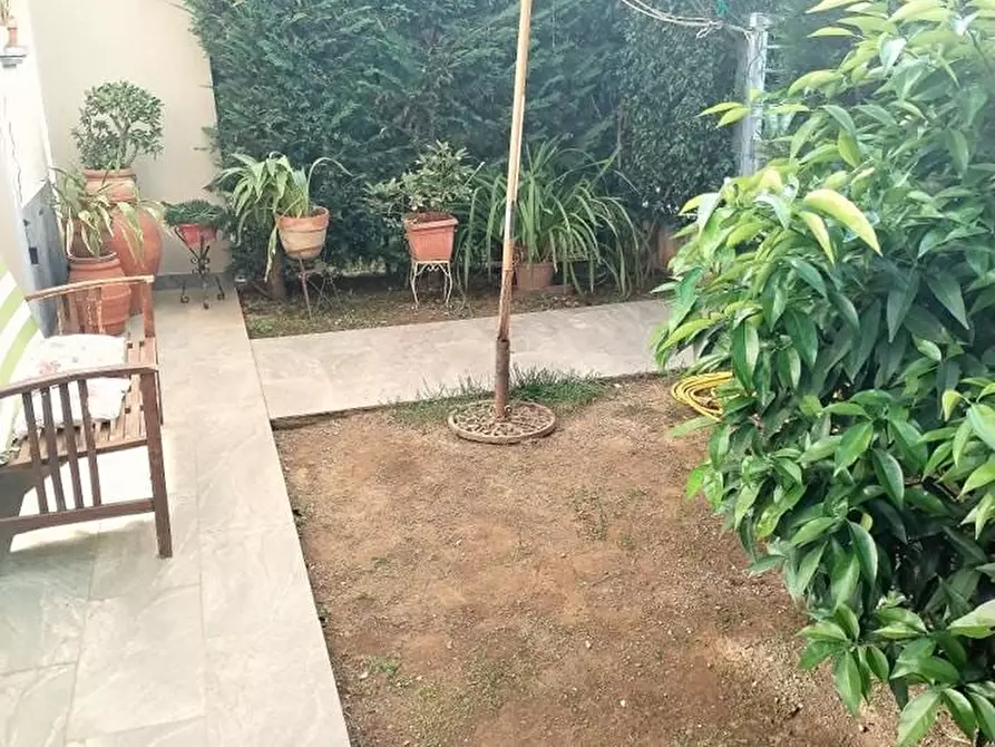 Immagine 5 di Villetta a schiera in vendita  a Massa