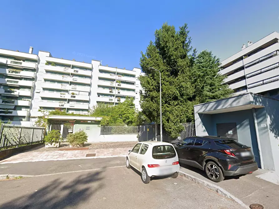 Immagine 3 di Appartamento in vendita  a Milano