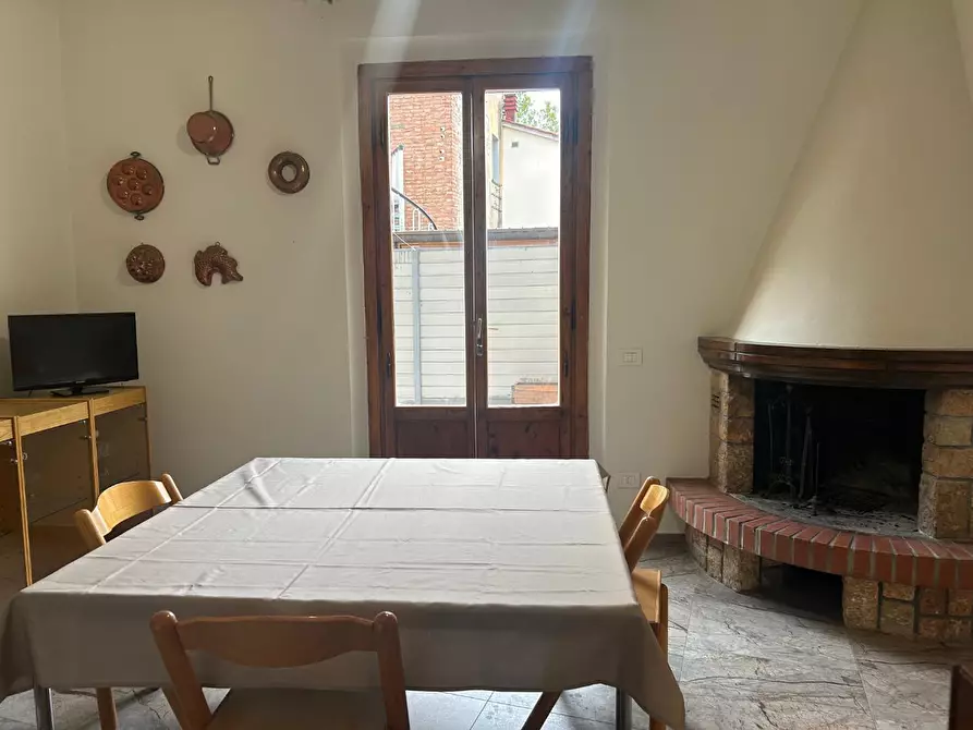 Immagine 29 di Appartamento in affitto  a Empoli