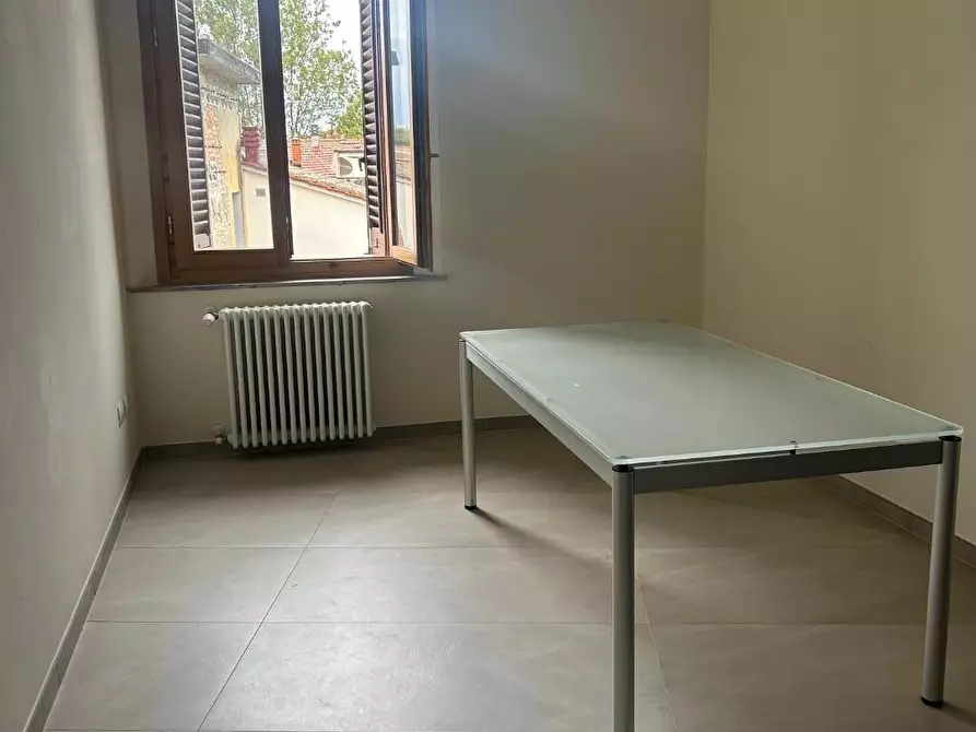Immagine 47 di Appartamento in affitto  a Empoli