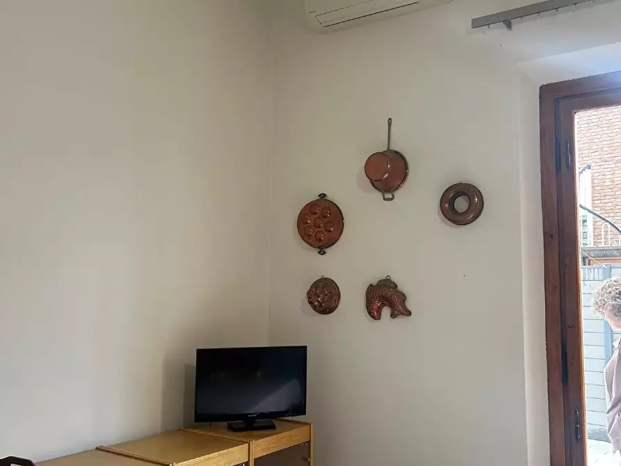 Immagine 37 di Appartamento in affitto  a Empoli