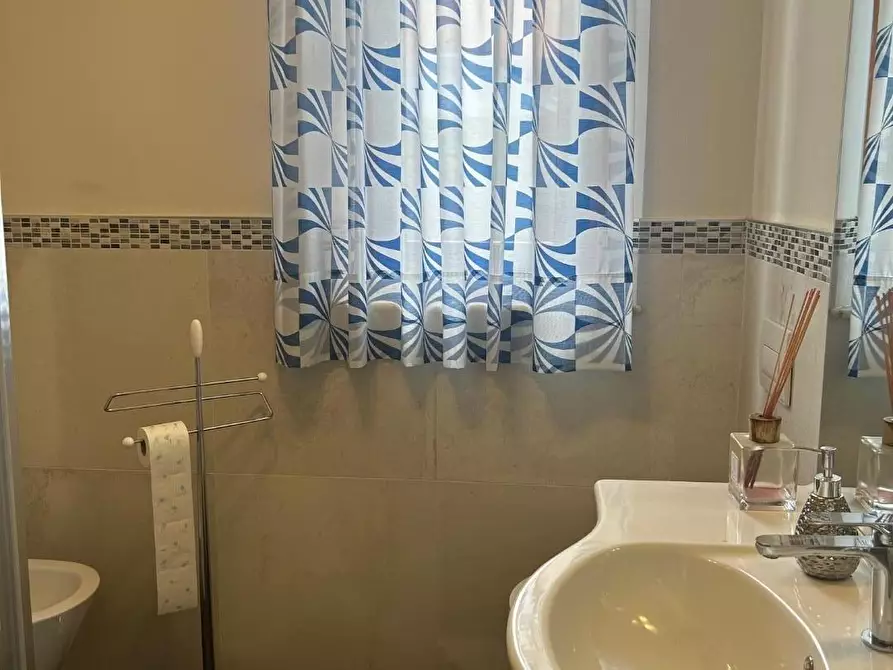 Immagine 22 di Appartamento in affitto  a Empoli