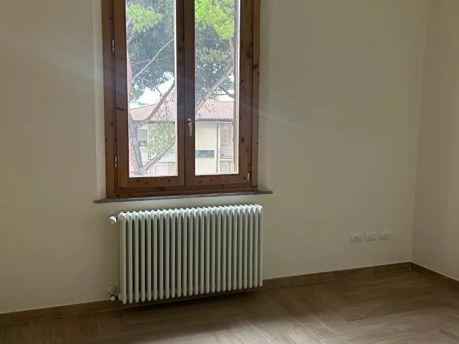 Immagine 56 di Appartamento in affitto  a Empoli