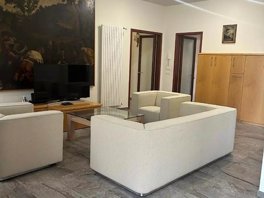 Immagine 8 di Appartamento in affitto  a Empoli