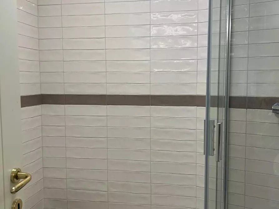 Immagine 17 di Appartamento in affitto  a Empoli