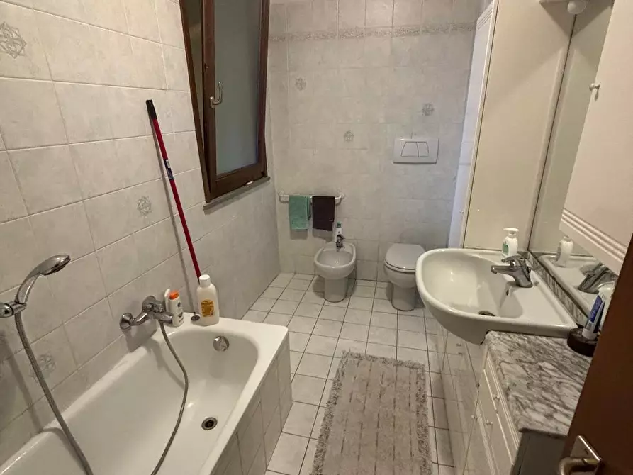 Immagine 6 di Appartamento in vendita  a Empoli